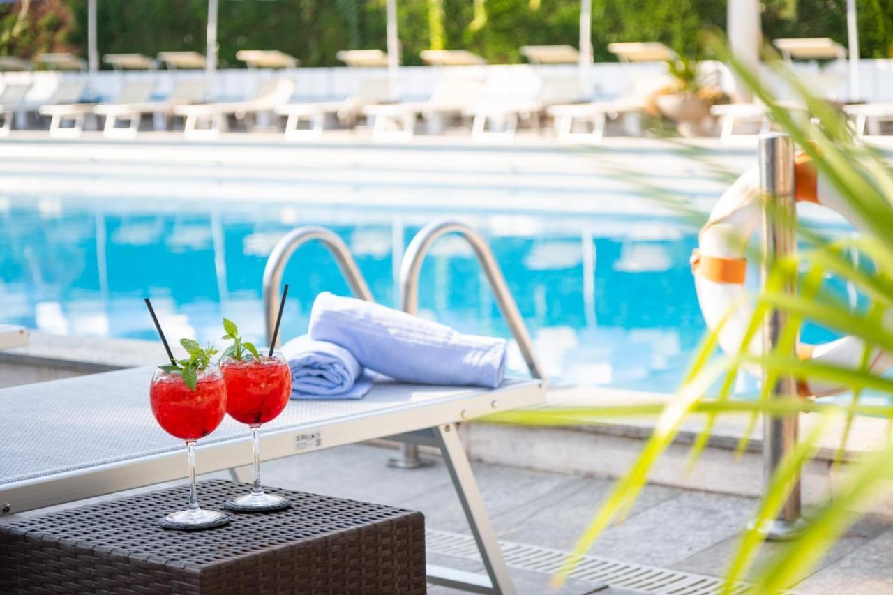 Hotel Al Cigno Lignano Sabbiadoro Zewnętrze zdjęcie