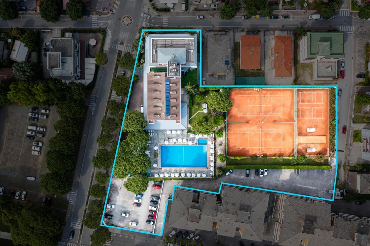 Hotel Al Cigno Lignano Sabbiadoro Zewnętrze zdjęcie