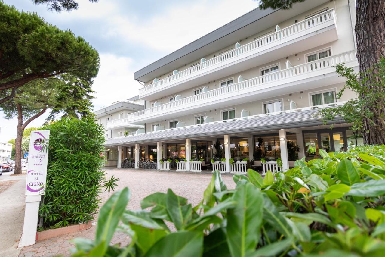 Hotel Al Cigno Lignano Sabbiadoro Zewnętrze zdjęcie
