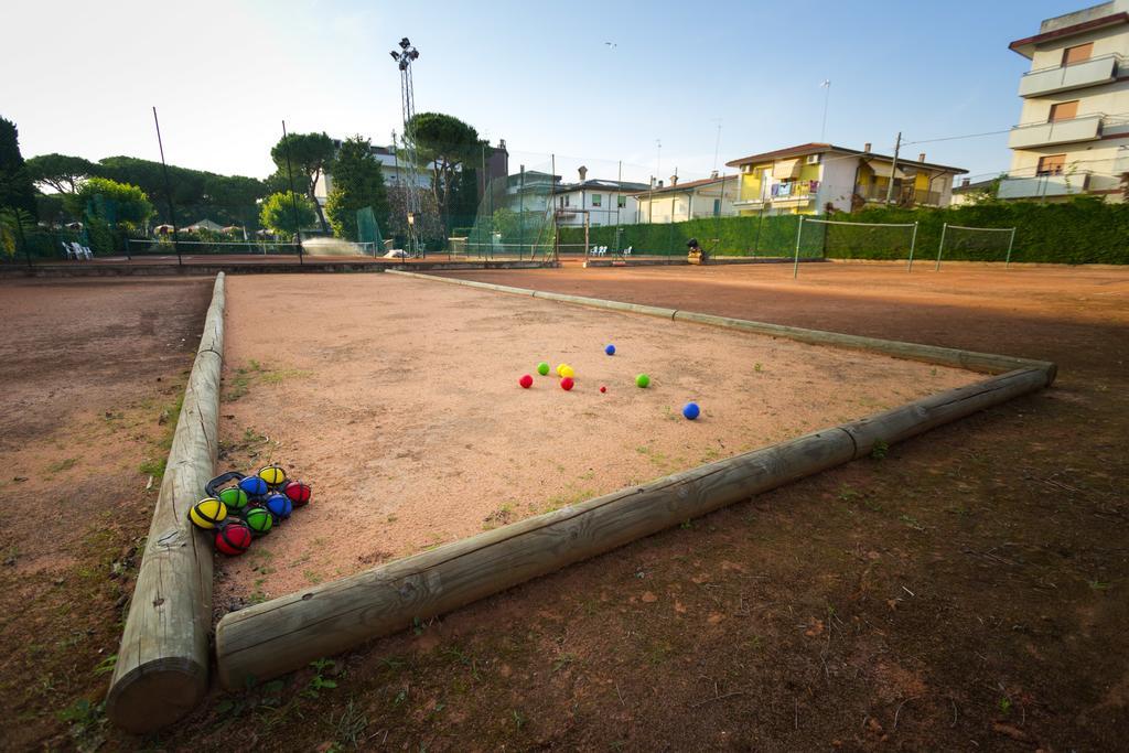 Hotel Al Cigno Lignano Sabbiadoro Zewnętrze zdjęcie