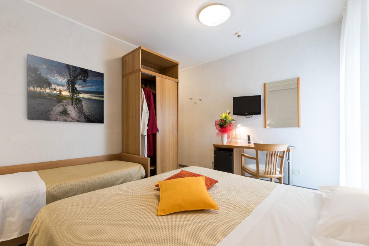 Hotel Al Cigno Lignano Sabbiadoro Zewnętrze zdjęcie