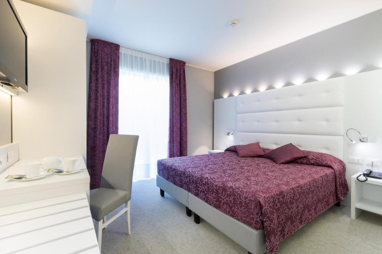 Hotel Al Cigno Lignano Sabbiadoro Zewnętrze zdjęcie