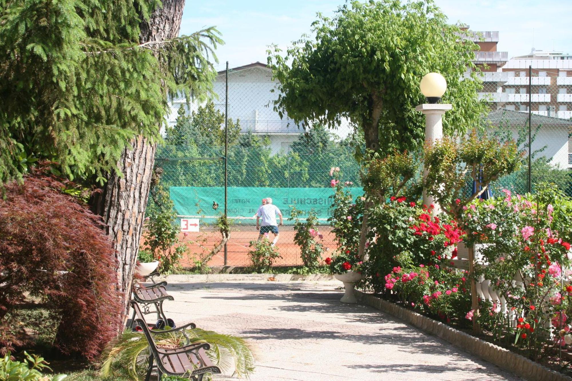 Hotel Al Cigno Lignano Sabbiadoro Zewnętrze zdjęcie