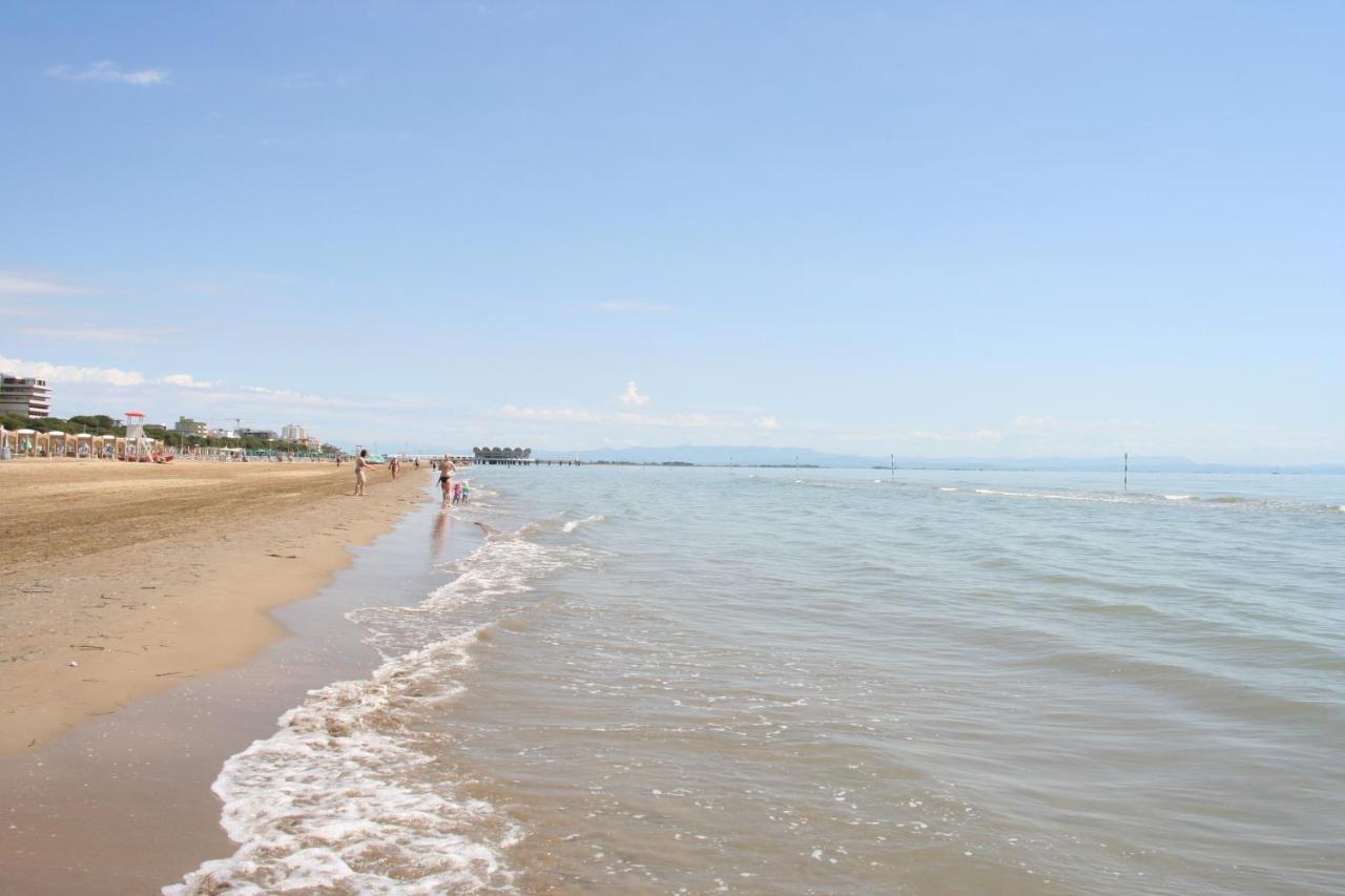 Hotel Al Cigno Lignano Sabbiadoro Zewnętrze zdjęcie
